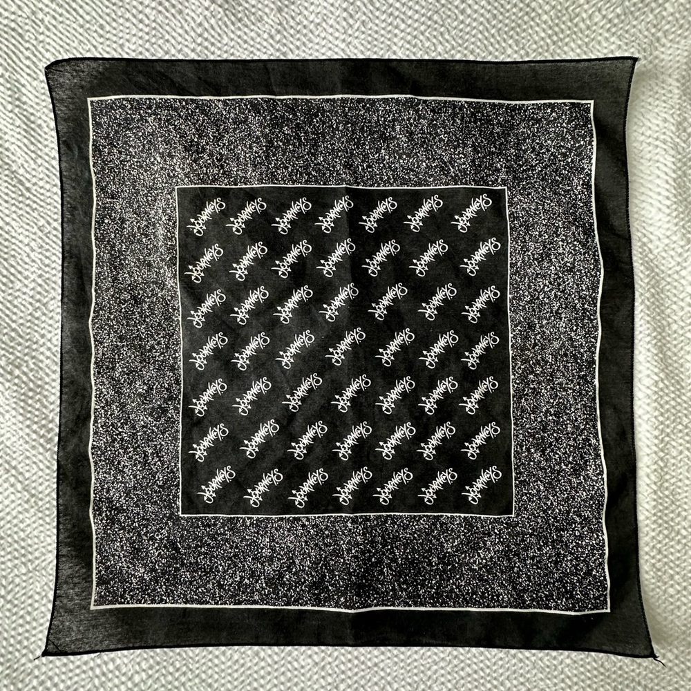 Journeys Bandana Black and White